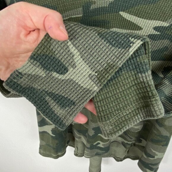 Anthropologie Camo Waffle Knit Thermal Green Sweater Top Size XS Boho Camouflage - Picture 5 of 12